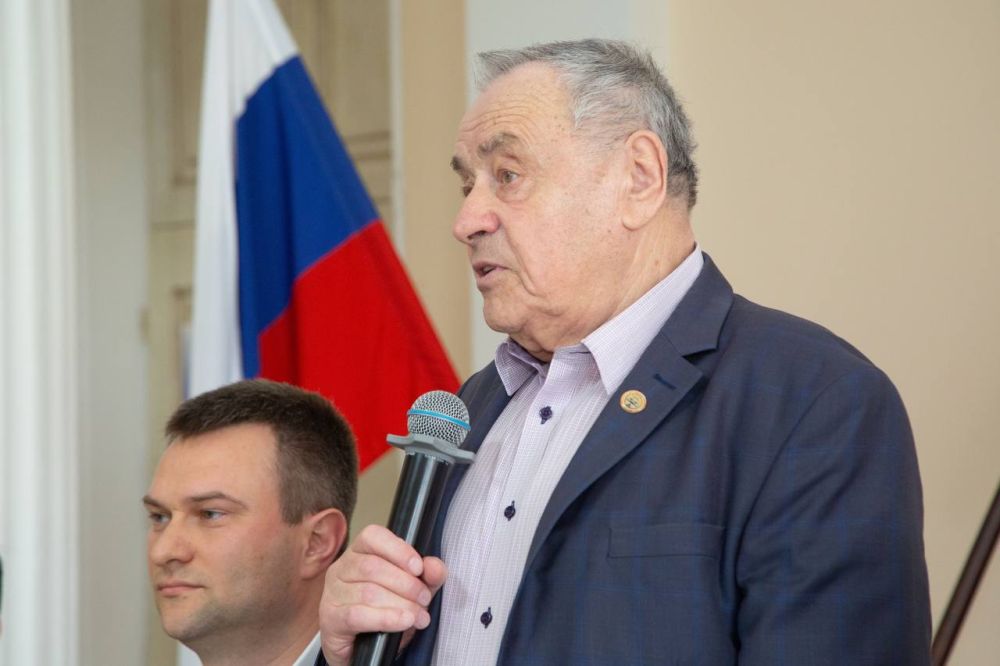Избранные впервые главы городских и сельских поселений Крыма прошли курсы повышения квалификации в Крымском филиале РГУП им. В.М. Лебедева Избранные впервые главы городских и сельских поселений Крыма прошли курсы повышения квалификации в Крымском филиале РГУП им. В.М. Лебедева