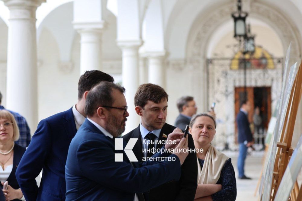 В Ливадийском дворце стартовал международный научно-дипломатический конгресс В Ливадийском дворце стартовал международный научно-дипломатический конгресс