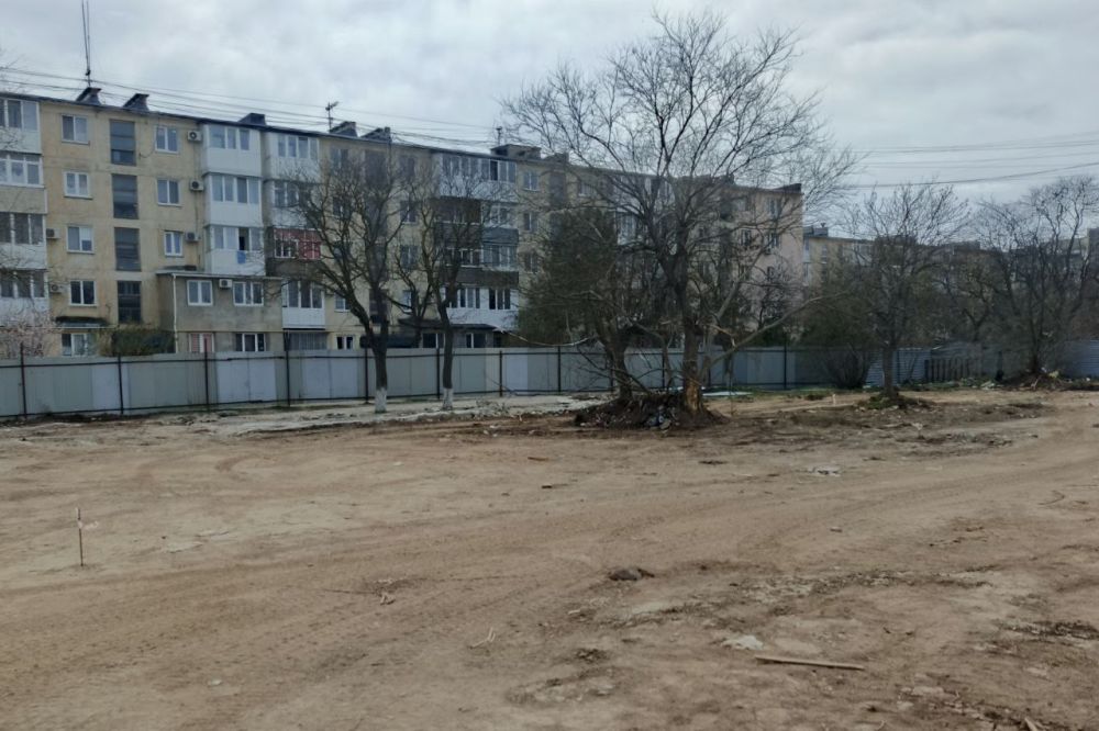 Александр Юрьев: Проверил ход работ по благоустройству сквера на месте взорвавшегося дома по ул. Некрасова, 67 Александр Юрьев: Проверил ход работ по благоустройству сквера на месте взорвавшегося дома по ул. Некрасова, 67
