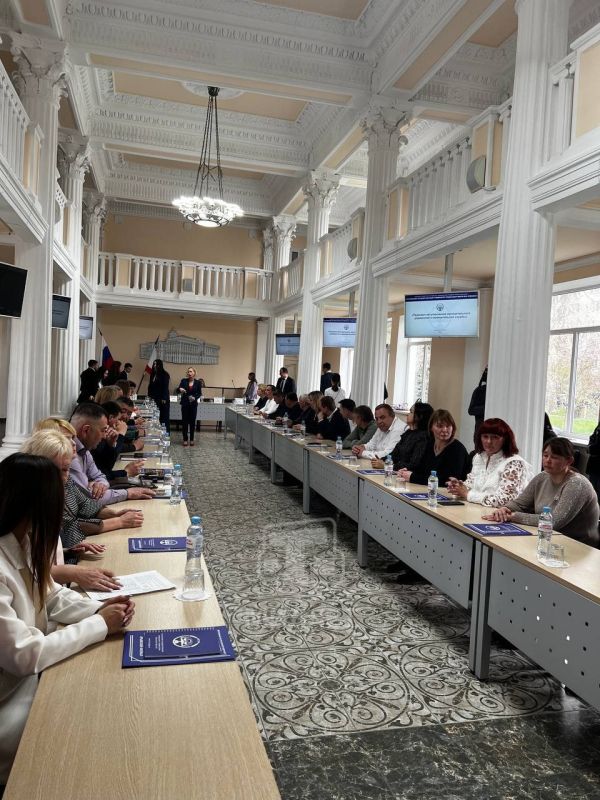 В Крыму завершилось обучение для руководителей муниципальных образований, которые были избраны на должность впервые в сентябре прошлого года В Крыму завершилось обучение для руководителей муниципальных образований, которые были избраны на должность впервые в сентябре прошлого года