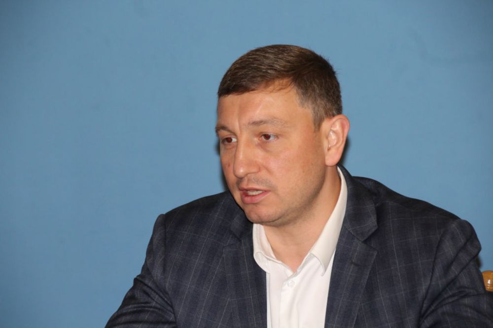 В Общественной палате Крыма обсудили вопросы ЖКХ и капитального ремонта В Общественной палате Крыма обсудили вопросы ЖКХ и капитального ремонта
