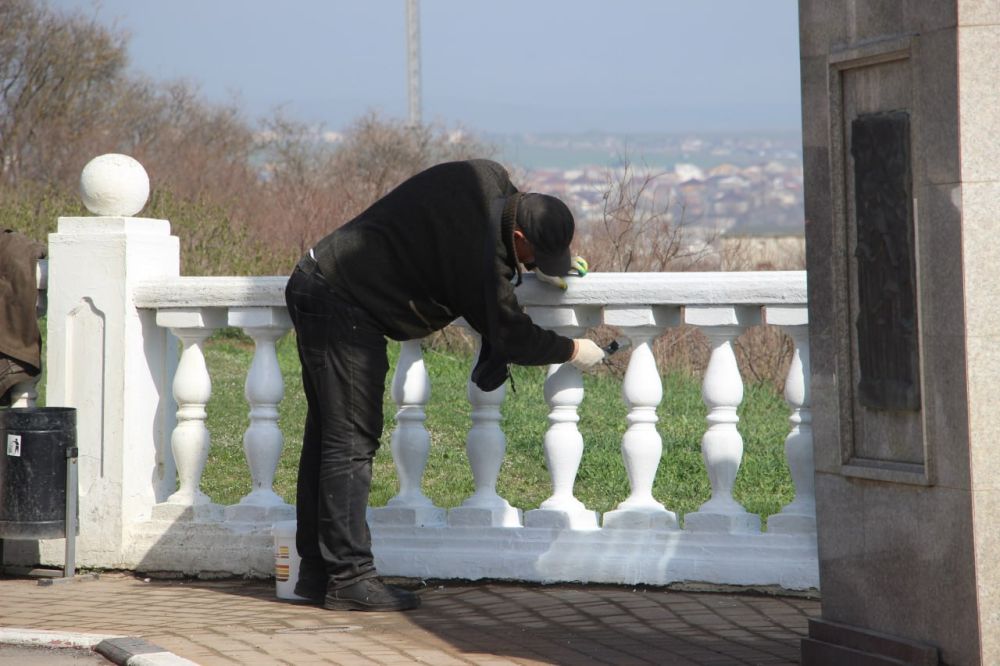 #жкх. В Керчи ведутся плановые работы по очистке города после зимы #жкх. В Керчи ведутся плановые работы по очистке города после зимы