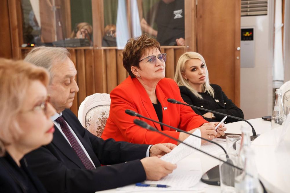 Анастасия Гридчина: Приняла участие в работе международно научно-дипломатического конгресса посвященного 80-летию Ялтинской конференции глав союзных держав антигитлеровской коалиции Анастасия Гридчина: Приняла участие в работе международно научно-дипломатического конгресса посвященного 80-летию Ялтинской конференции глав союзных держав антигитлеровской коалиции