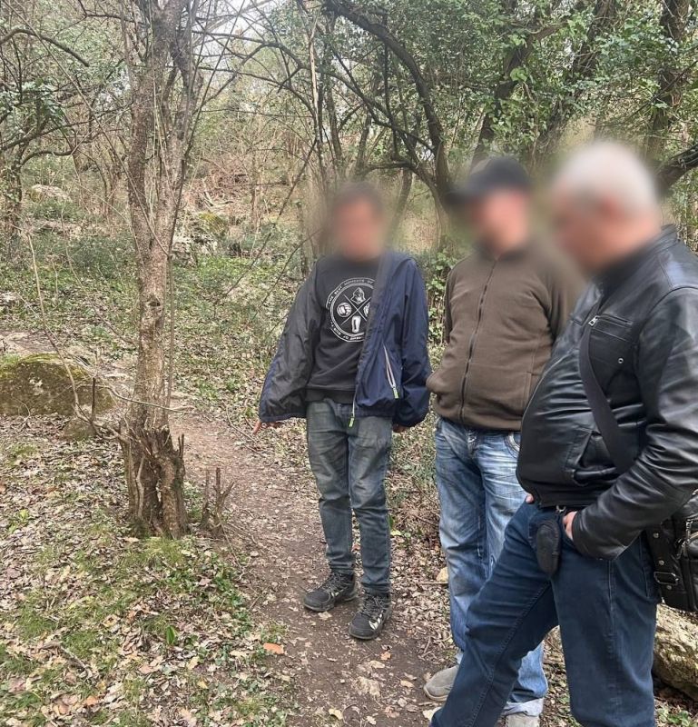 Ялтинцу грозит до 20 лет колонии за торговлю наркотиками через закладки Ялтинцу грозит до 20 лет колонии за торговлю наркотиками через закладки