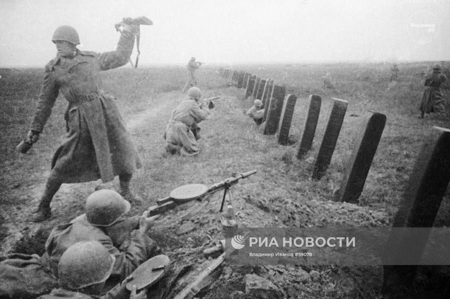 В спецпроекте «Фотоальбом Победы» мы каждый день публикуем небольшую подборку фотографий военных лет В спецпроекте «Фотоальбом Победы» мы каждый день публикуем небольшую подборку фотографий военных лет