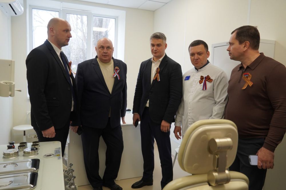 В Керчи состоялось открытие детской поликлиники «Керченской городской больницы №3», расположенной по адресу ул. Парковая, 6 В Керчи состоялось открытие детской поликлиники «Керченской городской больницы №3», расположенной по адресу ул. Парковая, 6