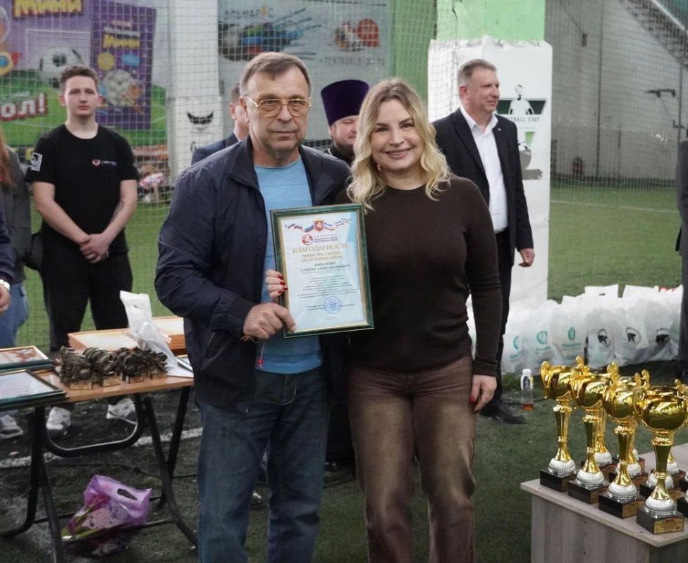 В Симферополе состоялся Открытый турнир по мини-футболу 5х5 среди незрячих спортсменов В Симферополе состоялся Открытый турнир по мини-футболу 5х5 среди незрячих спортсменов