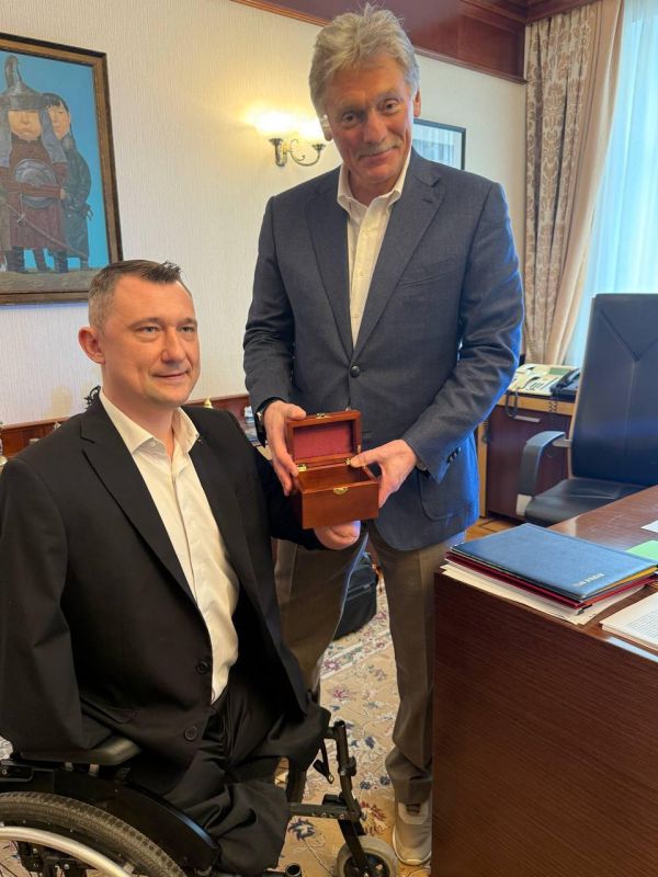 Крымчане могут передать советские монеты для создания памятника на Поклонной горе Крымчане могут передать советские монеты для создания памятника на Поклонной горе