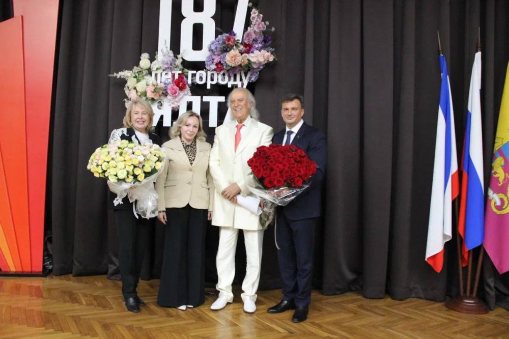 Константин Шимановский: Ялте 187 лет! Статус города был присвоен Ялте 4 апреля 1838 года Константин Шимановский: Ялте 187 лет! Статус города был присвоен Ялте 4 апреля 1838 года