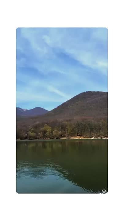    堠