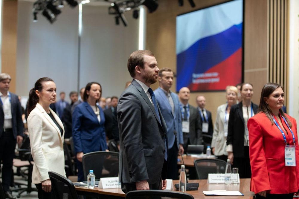 Мария Литовко: По поручению нашего Губернатора Михаила Владимировича Развожаева принимаю участие в образовательной программе Управленческое мастерство: региональные инвестиционные команды» Мария Литовко: По поручению нашего Губернатора Михаила Владимировича Развожаева принимаю участие в образовательной программе Управленческое мастерство: региональные инвестиционные команды»