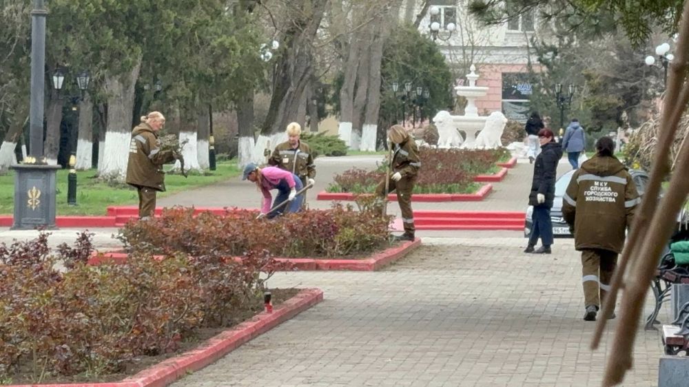 В День освобождения города от фашистских захватчиков в Керчи будет высажено 80 тополей В День освобождения города от фашистских захватчиков в Керчи будет высажено 80 тополей