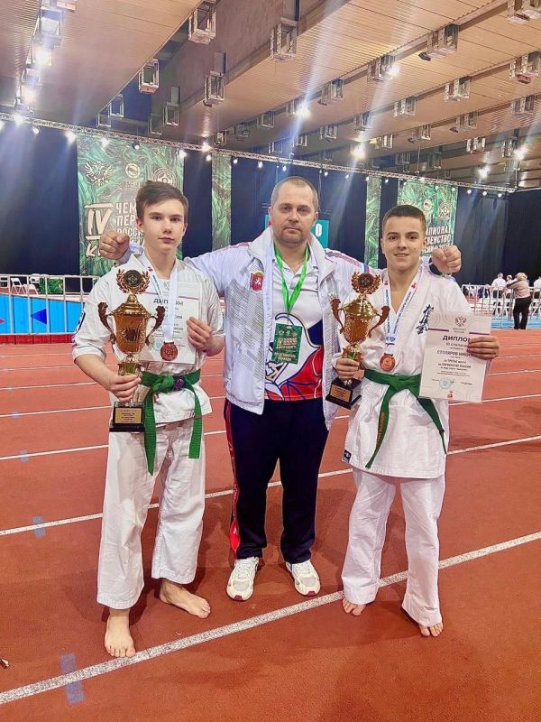 2-6 апреля в Москве прошли важные соревнования страны Чемпионат и Первенство России по киокушин и Всероссийский Фестиваль «Спортивные Надежды» 2-6 апреля в Москве прошли важные соревнования страны Чемпионат и Первенство России по киокушин и Всероссийский Фестиваль «Спортивные Надежды»