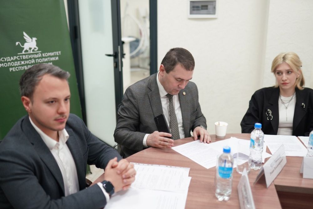 Избран новый председатель Общественного совета при Госкомитете молодежной политики Избран новый председатель Общественного совета при Госкомитете молодежной политики