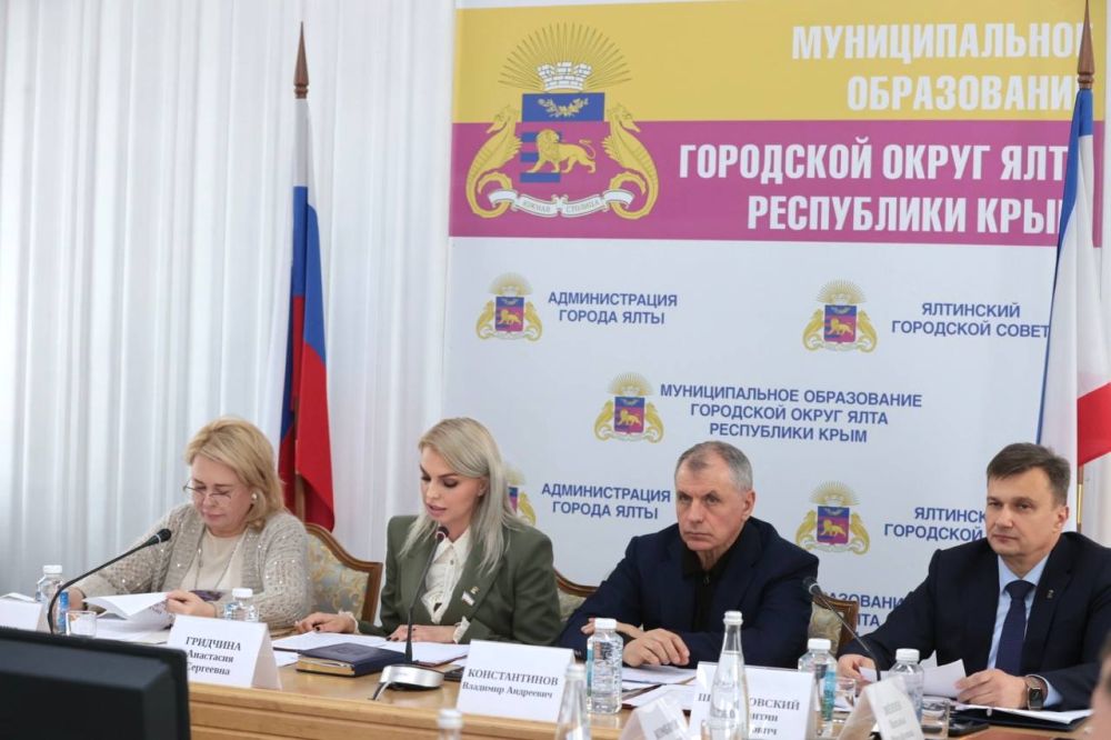 Анастасия Гридчина: В Ялте состоялось выездное заседание комитета по народной дипломатии и межрегиональным связям Государственного совета Республики Крым Анастасия Гридчина: В Ялте состоялось выездное заседание комитета по народной дипломатии и межрегиональным связям Государственного совета Республики Крым