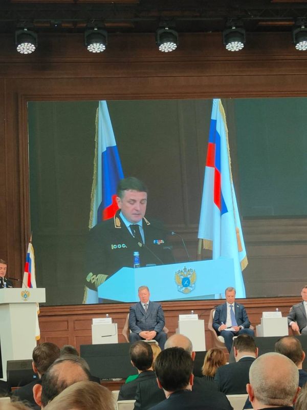 Российская рыболовная отрасль показала устойчивый рост в 2024 году Российская рыболовная отрасль показала устойчивый рост в 2024 году