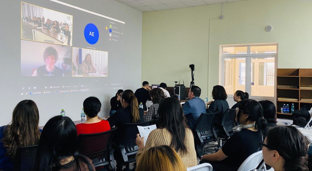 Ялта и Якутск провели телемост Ялта и Якутск провели телемост