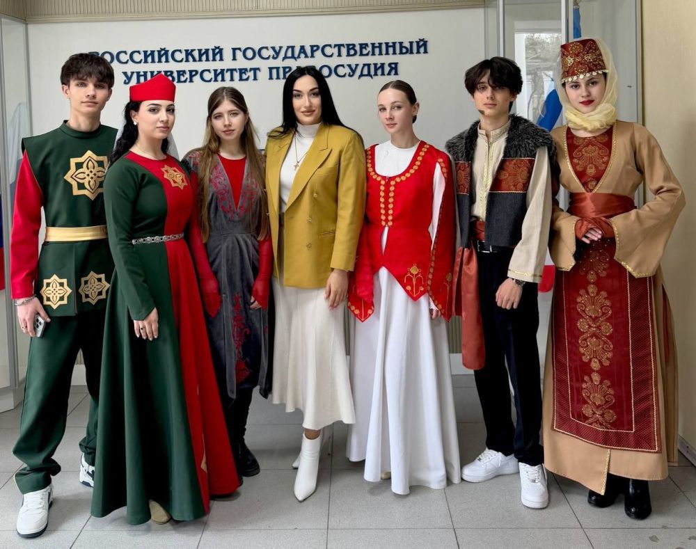В Симферополе состоялся фестиваль дружбы народов В Симферополе состоялся фестиваль дружбы народов