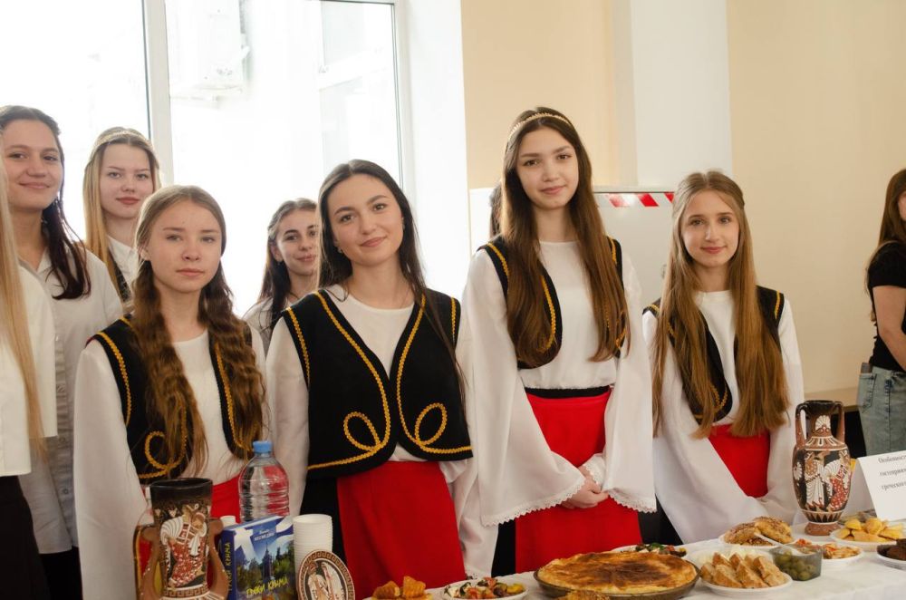 Фестиваль дружбы народов в Крыму — праздник единства и культуры Фестиваль дружбы народов в Крыму — праздник единства и культуры