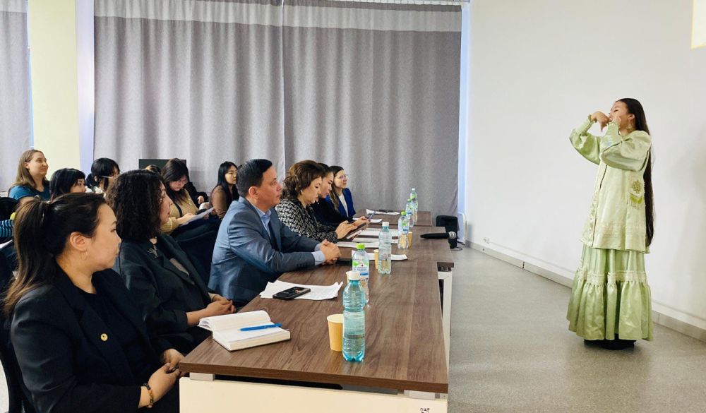 Ялта и Якутск провели телемост Ялта и Якутск провели телемост