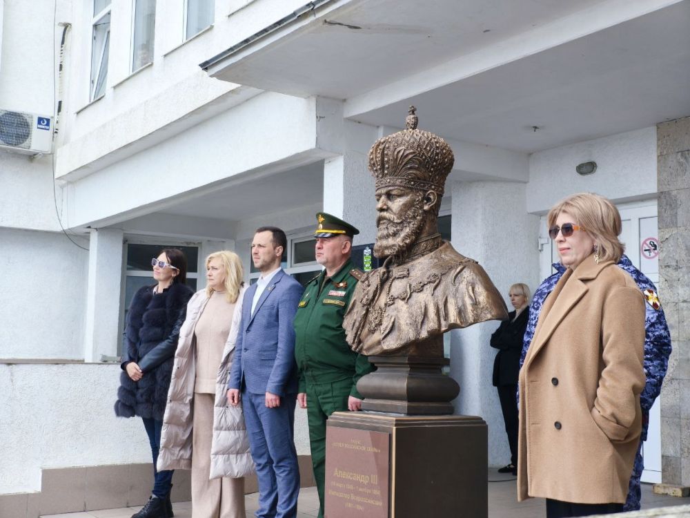 «Зарница» – сила, выносливость и командный дух! «Зарница» – сила, выносливость и командный дух!