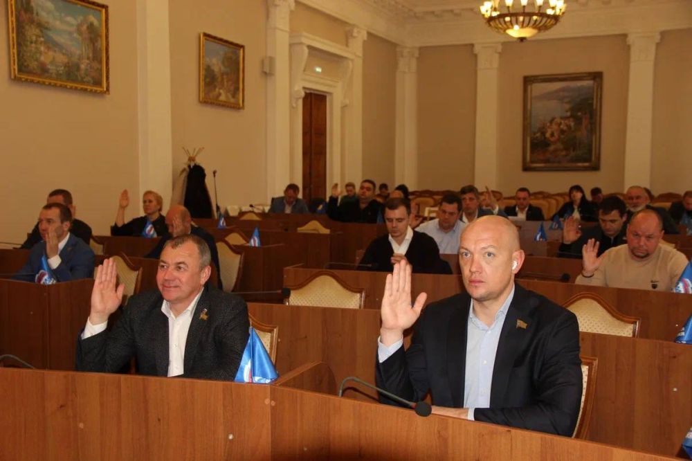 Константин Шимановский: Состоялась 10-я сессия Ялтинского городского совета! Константин Шимановский: Состоялась 10-я сессия Ялтинского городского совета!