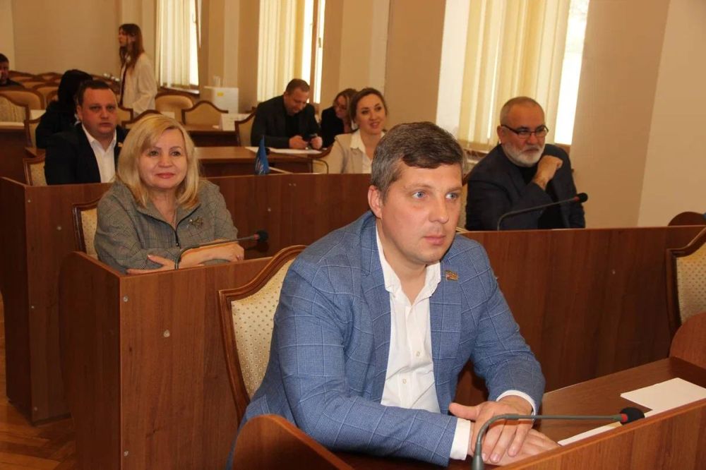 Константин Шимановский: Состоялась 10-я сессия Ялтинского городского совета! Константин Шимановский: Состоялась 10-я сессия Ялтинского городского совета!