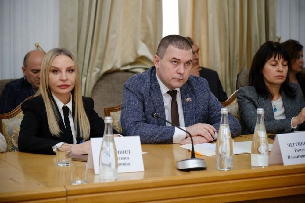 Члены ОП РК приняли участие в выездном заседании Комитета Госсовета по народной дипломатии в Ялте Члены ОП РК приняли участие в выездном заседании Комитета Госсовета по народной дипломатии в Ялте
