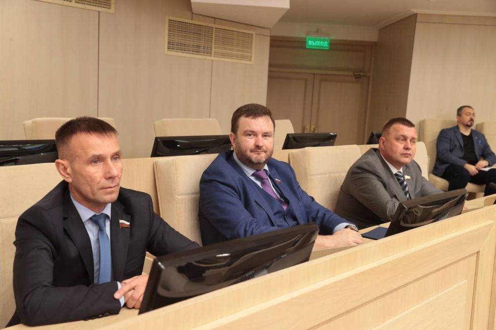 Юрий Нимченко: Принял участие в семинаре-совещании на тему: "Опыт интеграции Республики Крым в социально-экономическую и правовую системы Российской Федерации и состояние законодательства воссоединенных субъектов Российской... Юрий Нимченко: Принял участие в семинаре-совещании на тему: "Опыт интеграции Республики Крым в социально-экономическую и правовую системы Российской Федерации и состояние законодательства воссоединенных субъектов Российской...
