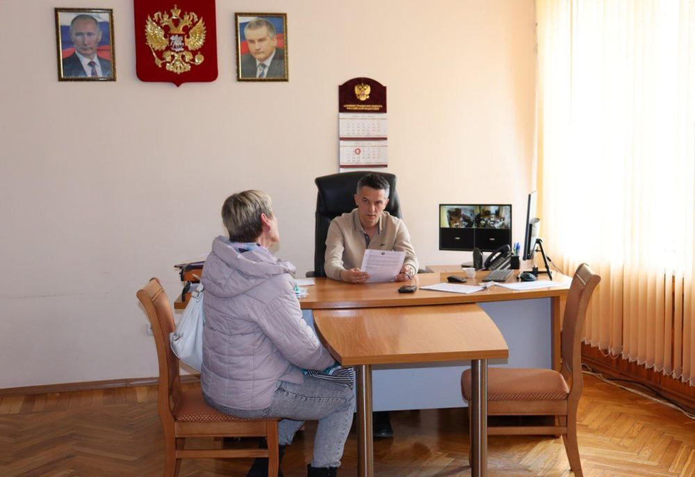 Сергей Петелин: Вчера состоялся очередной прием граждан. Сергей Петелин: Вчера состоялся очередной прием граждан.