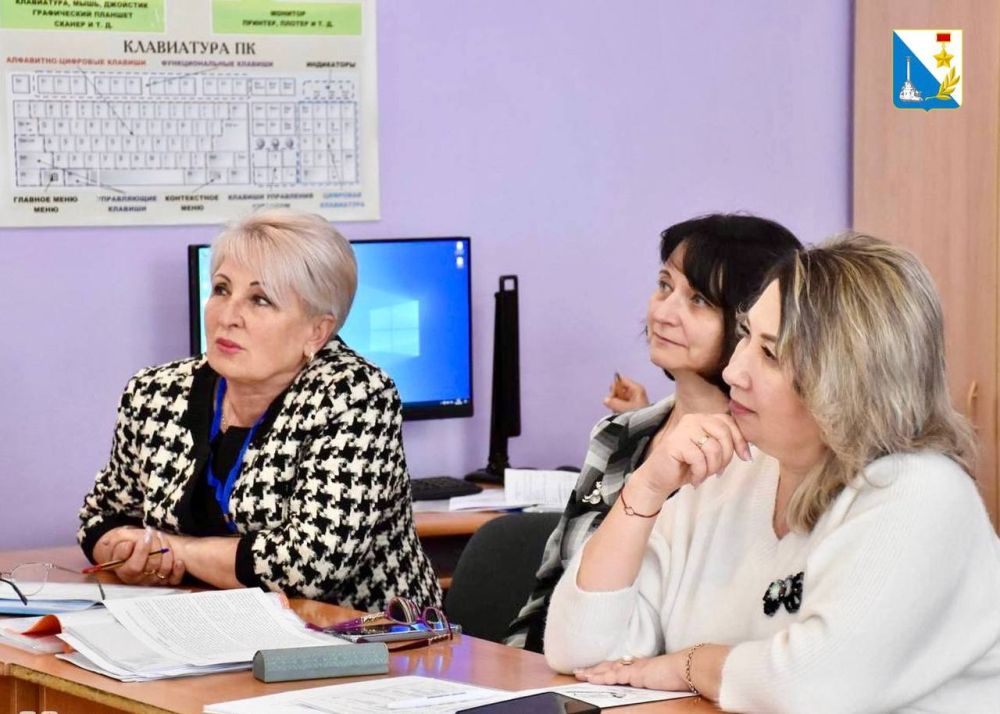 В Севастополе завершился финальный этап регионального конкурса «Учитель года – 2025» В Севастополе завершился финальный этап регионального конкурса «Учитель года – 2025»