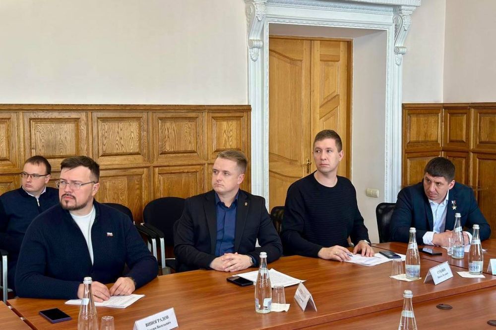 Владимир Немцев: В Законодательном Собрании состоялось расширенное заседание комитета по образованию, науке, культуре, спорту и молодежной политике, на котором рассмотрели информацию о реализации основных задач Управления по... Владимир Немцев: В Законодательном Собрании состоялось расширенное заседание комитета по образованию, науке, культуре, спорту и молодежной политике, на котором рассмотрели информацию о реализации основных задач Управления по...