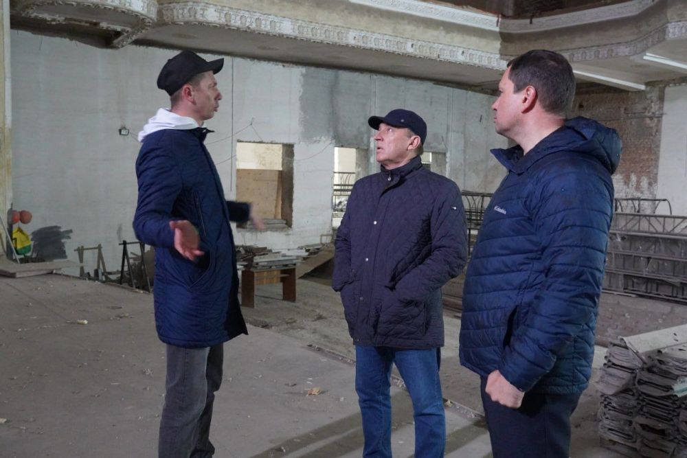 Юрий Гоцанюк: Продолжается реставрация объекта культурного наследия – здания женской Романовской гимназии в Керчи Юрий Гоцанюк: Продолжается реставрация объекта культурного наследия – здания женской Романовской гимназии в Керчи