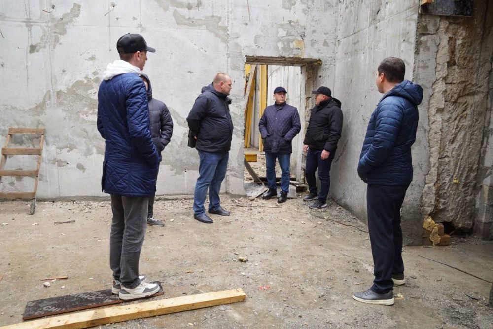 В Керчи с рабочим визитом побывал председатель Совета министров Республики Крым Юрий Гоцанюк В Керчи с рабочим визитом побывал председатель Совета министров Республики Крым Юрий Гоцанюк