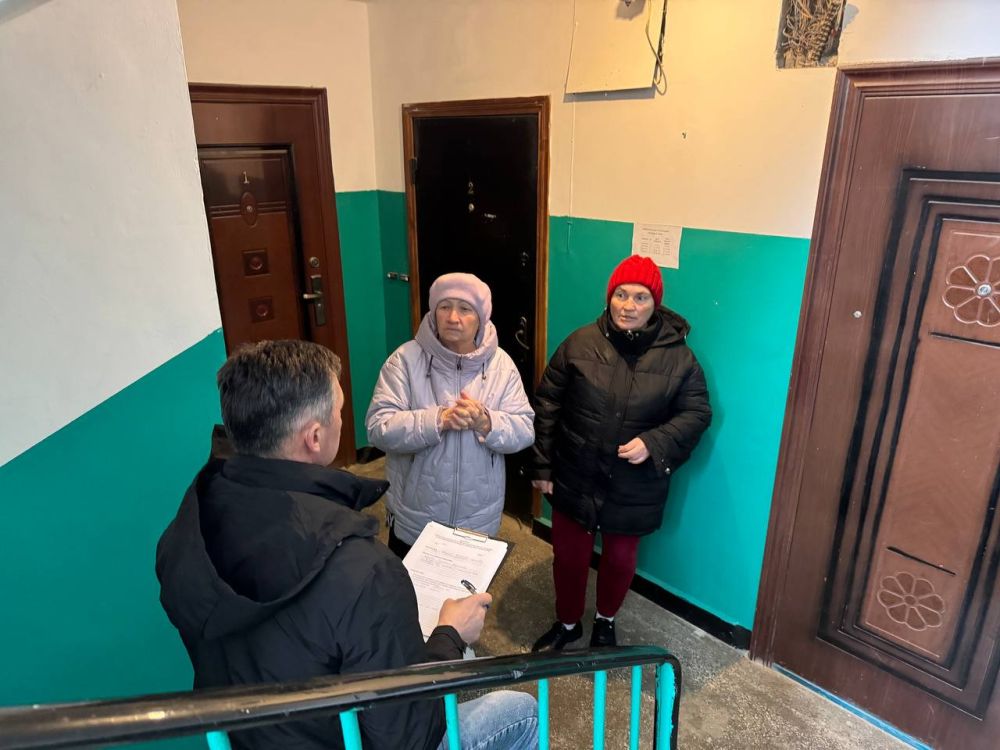 Александр Дудинов: Продолжаем осмотры МКД и встречи с жителями многоэтажек Александр Дудинов: Продолжаем осмотры МКД и встречи с жителями многоэтажек