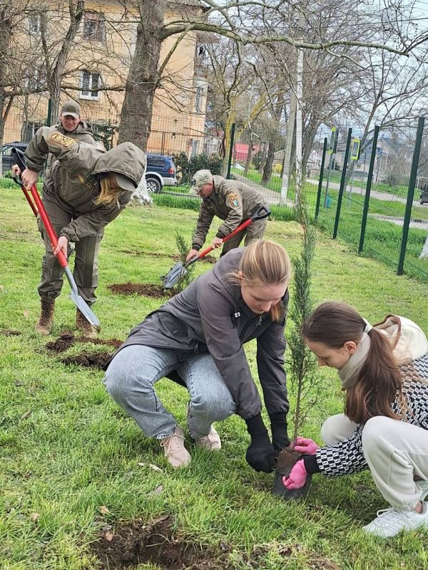 В керченских учреждениях образования прошли мероприятия, посвященные Дню освобождения города от немецко-фашистских захватчиков В керченских учреждениях образования прошли мероприятия, посвященные Дню освобождения города от немецко-фашистских захватчиков