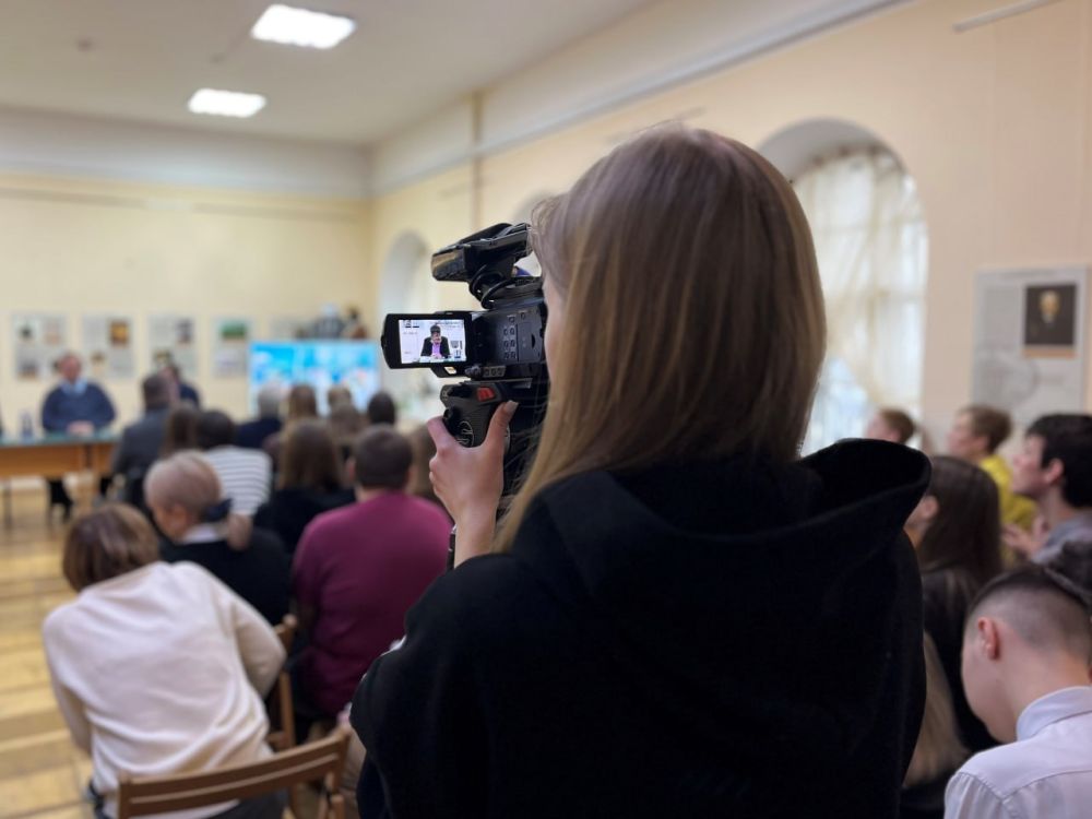 В Крымском этнографическом музее 11 апреля 2025 года прошел научный семинар, приуроченный к 170-летию со дня рождения Арсения Ивановича Маркевича, известного крымского историка, архивиста, археолога и этнографа В Крымском этнографическом музее 11 апреля 2025 года прошел научный семинар, приуроченный к 170-летию со дня рождения Арсения Ивановича Маркевича, известного крымского историка, архивиста, археолога и этнографа