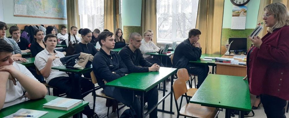 13 апреля 2025 г. мы отметили 81-ю годовщину освобождения Симферополя от немецко-фашистских захватчиков 13 апреля 2025 г. мы отметили 81-ю годовщину освобождения Симферополя от немецко-фашистских захватчиков