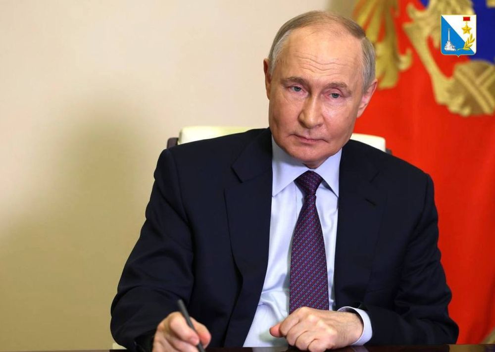 Сегодня губернатор Севастополя Михаил Развожаев участвовал в заседании Президиума Госсовета под руководством Владимира Путина Сегодня губернатор Севастополя Михаил Развожаев участвовал в заседании Президиума Госсовета под руководством Владимира Путина