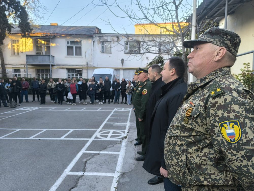 30 ялтинцев пополнили ряды Вооружённых сил РФ 30 ялтинцев пополнили ряды Вооружённых сил РФ