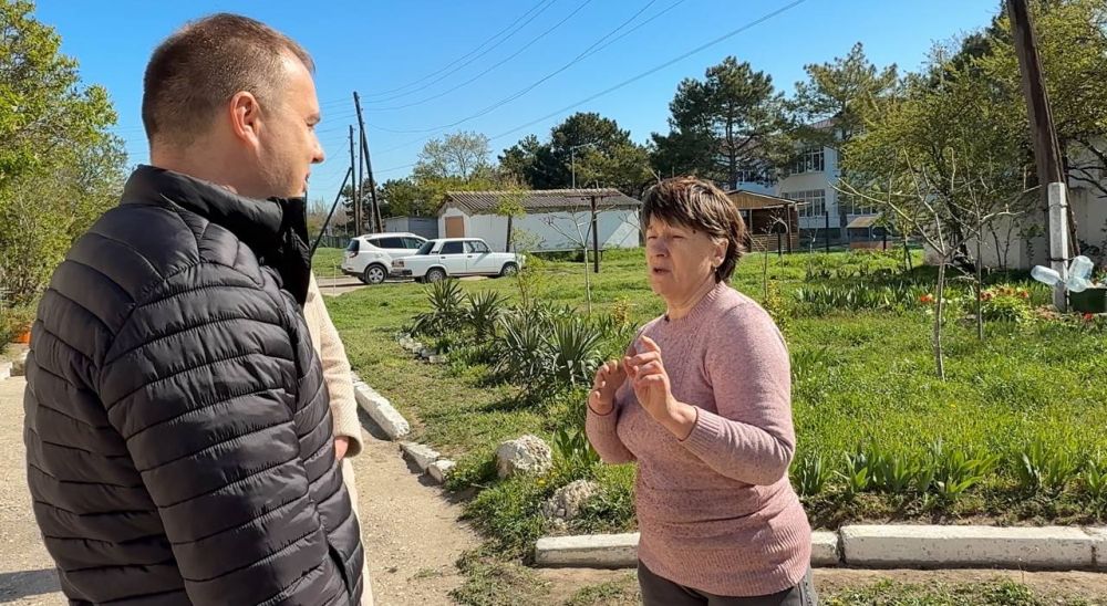 Антон Кравец: Совместно с заместителем председателя районного совета Ириной Швайко, первым заместителем главы администрации района Ольгой Шпак, председателем Ивановского сельского совета Николаем Шарафеевым провели встречу с...