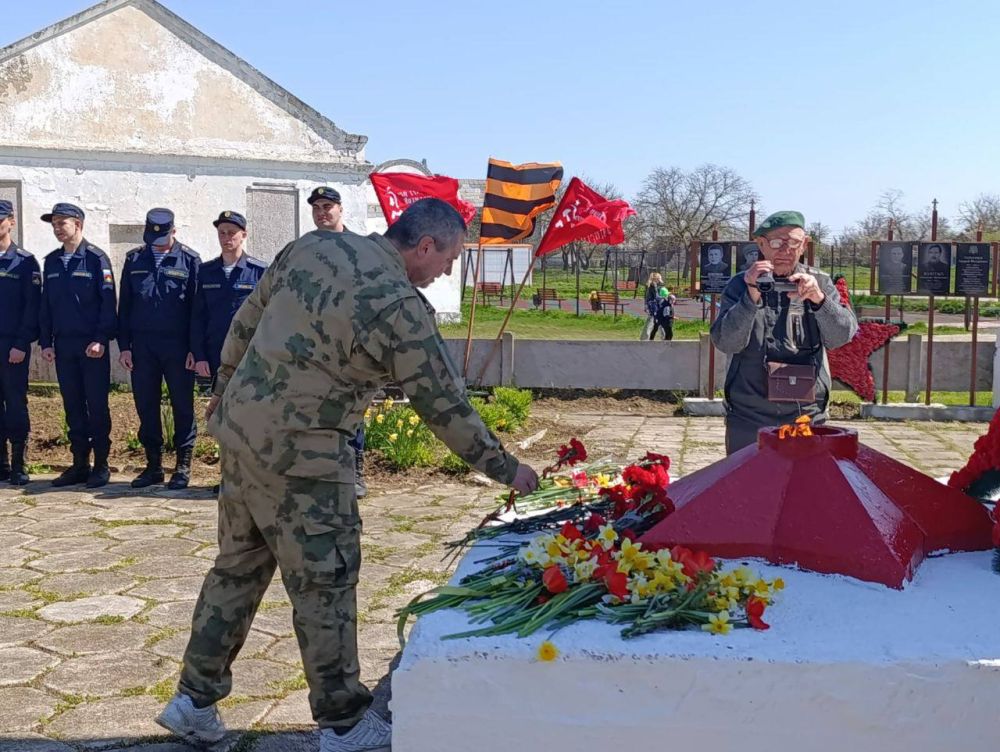 В Ленинском районе перезахоронили останки 108 красноармейцев В Ленинском районе перезахоронили останки 108 красноармейцев