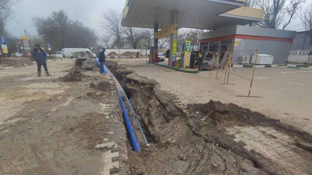 В Керчи продолжается реконструкция магистральных водоводов В Керчи продолжается реконструкция магистральных водоводов
