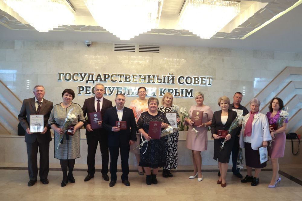 Владимир Константинов: В преддверии Дня местного самоуправления принял участие в заседании правления Совета муниципальных образований Республики Крым Владимир Константинов: В преддверии Дня местного самоуправления принял участие в заседании правления Совета муниципальных образований Республики Крым