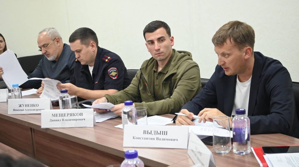 Александр Дудинов: Принял участие в заседании организационного комитета по реализации в 2025 году в Республике Крым кинофестиваля «ВотЭтоФильм», Международного фестиваля «ИГРЫ.EXTREME Крым», Фестиваля «EXTREME Крым» Александр Дудинов: Принял участие в заседании организационного комитета по реализации в 2025 году в Республике Крым кинофестиваля «ВотЭтоФильм», Международного фестиваля «ИГРЫ.EXTREME Крым», Фестиваля «EXTREME Крым»