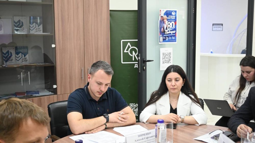 Александр Дудинов: Принял участие в заседании организационного комитета по реализации в 2025 году в Республике Крым кинофестиваля «ВотЭтоФильм», Международного фестиваля «ИГРЫ.EXTREME Крым», Фестиваля «EXTREME Крым» Александр Дудинов: Принял участие в заседании организационного комитета по реализации в 2025 году в Республике Крым кинофестиваля «ВотЭтоФильм», Международного фестиваля «ИГРЫ.EXTREME Крым», Фестиваля «EXTREME Крым»