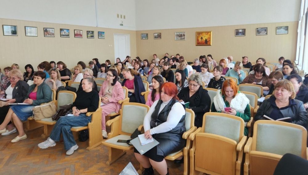 Проведен семинар для образовательных учреждений Симферопольского района Проведен семинар для образовательных учреждений Симферопольского района