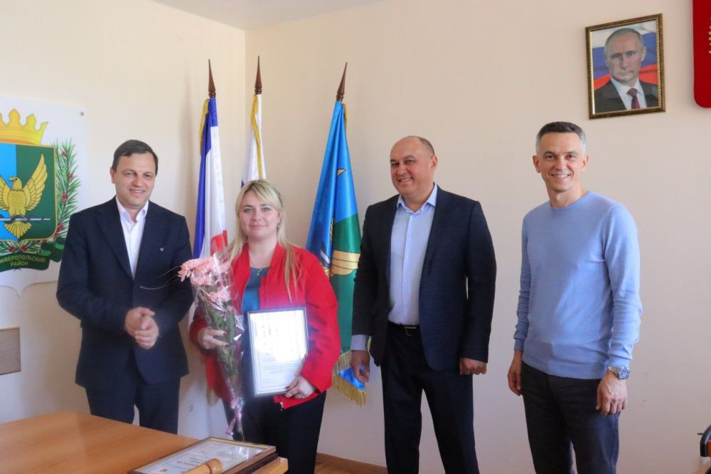 День возрождения реабилитированных народов Крыма - один из важных праздников, который объединяет всех крымчан, укрепляет межнациональное и межконфессиональное согласие на нашем полуострове, вносит весомый вклад в единство и... День возрождения реабилитированных народов Крыма - один из важных праздников, который объединяет всех крымчан, укрепляет межнациональное и межконфессиональное согласие на нашем полуострове, вносит весомый вклад в единство и...