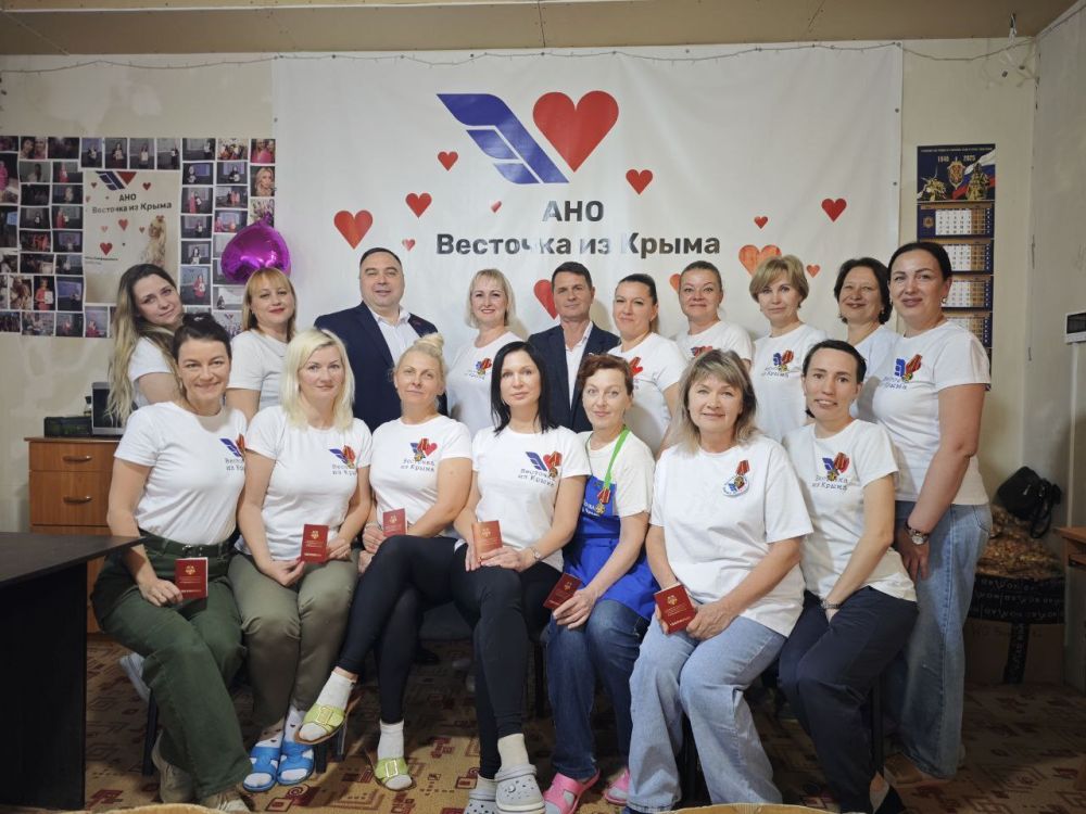 Два майора: Крымские волонтеры нуждаются в помощниках Два майора: Крымские волонтеры нуждаются в помощниках