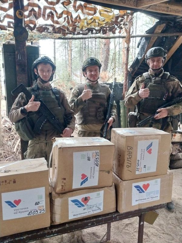 Два майора: Крымские волонтеры нуждаются в помощниках Два майора: Крымские волонтеры нуждаются в помощниках